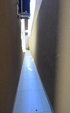 Casa para alugar com 221m², 3 quartos e 3 vagasCorredor