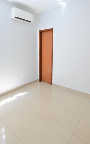 Casa para alugar com 221m², 3 quartos e 3 vagasSuíte 2