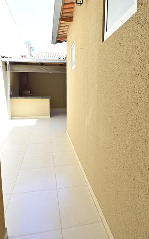 Casa para alugar com 221m², 3 quartos e 3 vagasCorredor