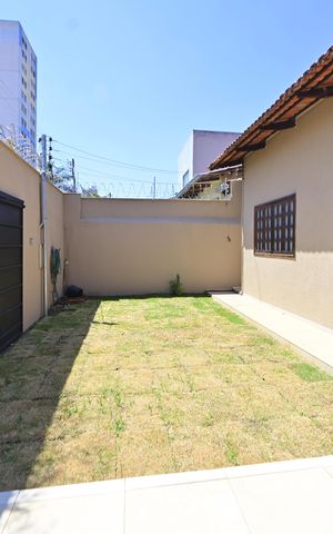 Casa para alugar com 221m², 3 quartos e 3 vagasFachada