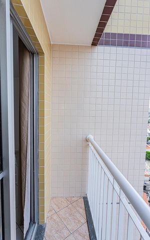 Apartamento à venda com 64m², 3 quartos e 2 vagas Apartamento à venda com 64m², 3 quartos e 2 vagasVaranda sala