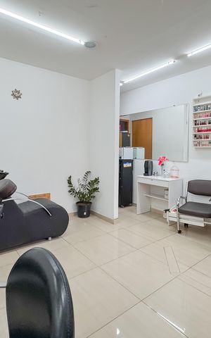 Casa à venda com 79m², 2 quartos e sem vaga Casa à venda com 79m², 2 quartos e sem vagaSala 2