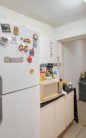 Casa à venda com 79m², 2 quartos e sem vaga Casa à venda com 79m², 2 quartos e sem vagaCozinha