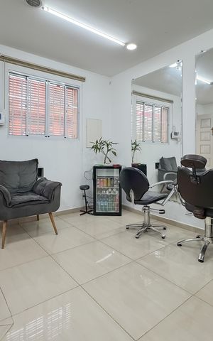 Casa à venda com 79m², 2 quartos e sem vaga Casa à venda com 79m², 2 quartos e sem vagaSala 2