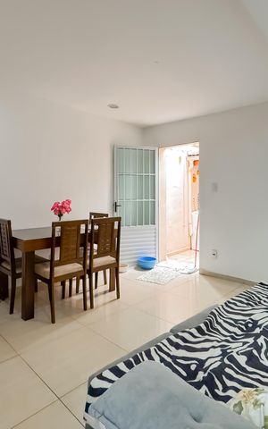 Casa à venda com 79m², 2 quartos e sem vaga Casa à venda com 79m², 2 quartos e sem vagaSala 1