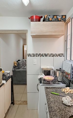 Casa à venda com 79m², 2 quartos e sem vaga Casa à venda com 79m², 2 quartos e sem vagaCozinha