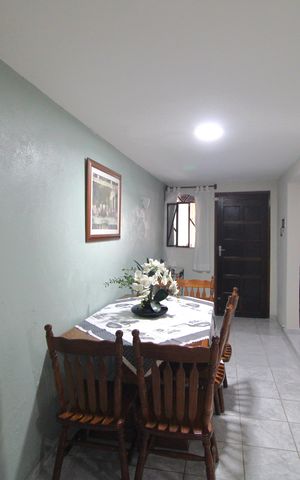 Casa à venda com 90m², 2 quartos e 2 vagasSala 2