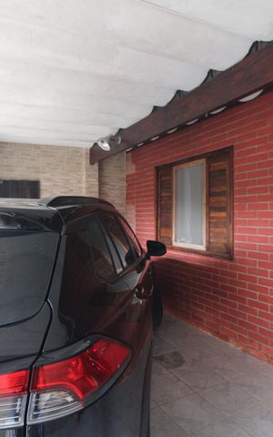 Casa à venda com 90m², 2 quartos e 2 vagasGaragem