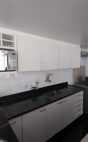 Casa de condomínio à venda com 650m², 4 quartos e 2 vagas