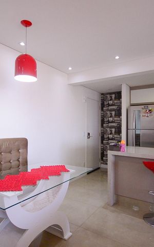 Apartamento à venda com 96m², 2 quartos e 2 vagas Apartamento à venda com 96m², 2 quartos e 2 vagasSala