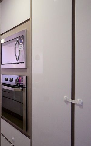 Apartamento à venda com 96m², 2 quartos e 2 vagas Apartamento à venda com 96m², 2 quartos e 2 vagasCozinha