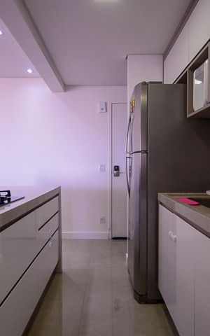 Apartamento à venda com 96m², 2 quartos e 2 vagas Apartamento à venda com 96m², 2 quartos e 2 vagasCozinha