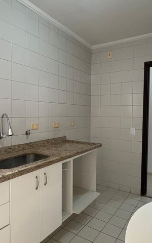 Apartamento à venda com 80m², 3 quartos e 2 vagas Apartamento à venda com 80m², 3 quartos e 2 vagasCozinha