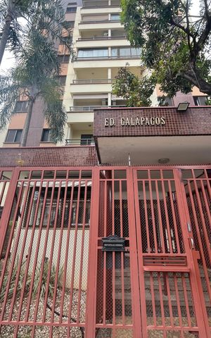 Apartamento à venda com 80m², 3 quartos e 2 vagas Apartamento à venda com 80m², 3 quartos e 2 vagasFachada