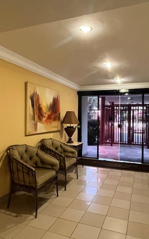 Apartamento à venda com 80m², 3 quartos e 2 vagas Apartamento à venda com 80m², 3 quartos e 2 vagasÁrea comum