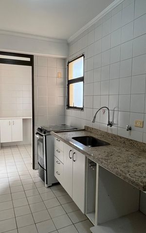 Apartamento à venda com 80m², 3 quartos e 2 vagas Apartamento à venda com 80m², 3 quartos e 2 vagasCozinha