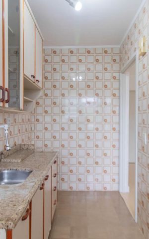 Apartamento à venda com 48m², 1 quarto e sem vagaCozinha e Área de Serviço