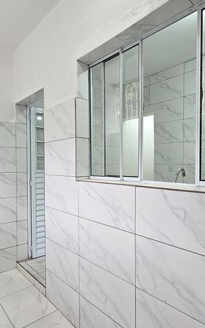 Casa para alugar com 100m², 2 quartos e sem vaga Casa para alugar com 100m², 2 quartos e sem vagaÁrea de Serviço