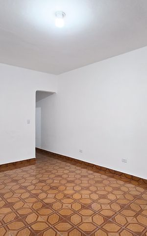 Casa para alugar com 100m², 2 quartos e sem vaga Casa para alugar com 100m², 2 quartos e sem vagaSala