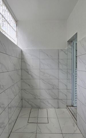 Casa para alugar com 100m², 2 quartos e sem vaga Casa para alugar com 100m², 2 quartos e sem vagaÁrea de Serviço