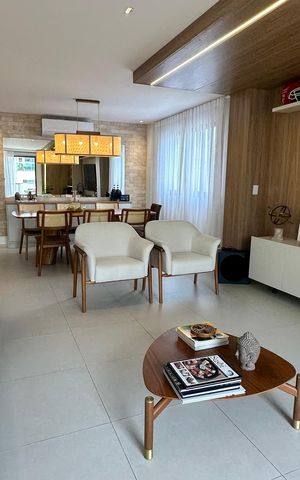 Apartamento à venda com 155m², 4 quartos e 3 vagas Apartamento à venda com 155m², 4 quartos e 3 vagasSala
