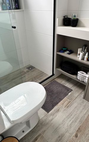Apartamento à venda com 155m², 4 quartos e 3 vagas Apartamento à venda com 155m², 4 quartos e 3 vagasBanheiro da Suíte 3