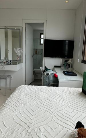 Apartamento à venda com 155m², 4 quartos e 3 vagas Apartamento à venda com 155m², 4 quartos e 3 vagasSuíte 2