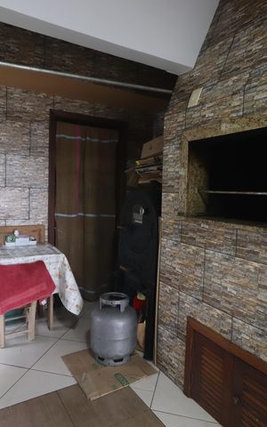 Casa à venda com 231m², 5 quartos e 2 vagasCozinha