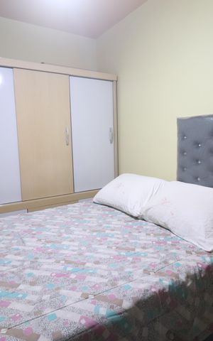Casa à venda com 231m², 5 quartos e 2 vagasQuarto 01