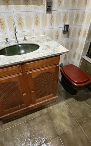 Apartamento à venda com 57m², 2 quartos e 1 vagaBanheiro Social