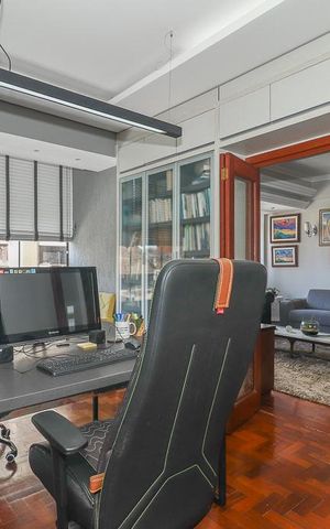 Apartamento para alugar com 161m², 3 quartos e sem vagaEscritório