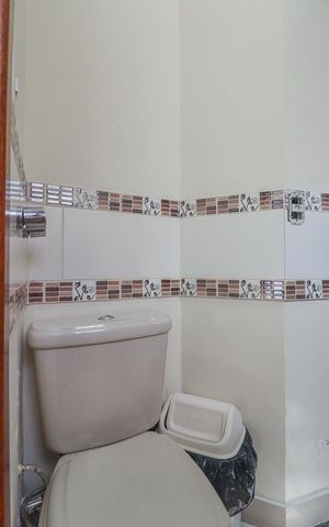 Apartamento para alugar com 161m², 3 quartos e sem vagaLavabo