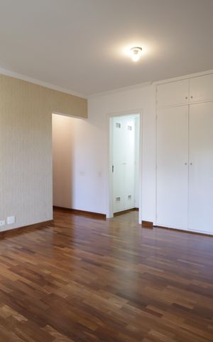 Apartamento à venda com 272m², 5 quartos e 4 vagasSuíte 4