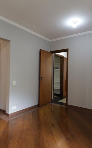 Apartamento à venda com 272m², 5 quartos e 4 vagasSala 2