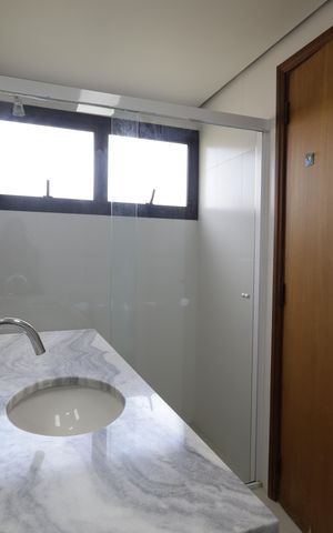 Apartamento à venda com 272m², 5 quartos e 4 vagasBanheiro da Suíte 3