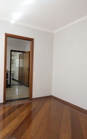 Apartamento à venda com 272m², 5 quartos e 4 vagasCopa 