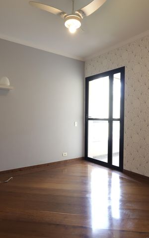 Apartamento à venda com 272m², 5 quartos e 4 vagasSala de TV