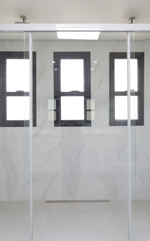 Apartamento à venda com 272m², 5 quartos e 4 vagasBanheiro da Suíte 4