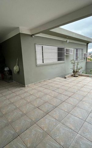 Casa à venda com 150m², 4 quartos e 3 vagas
