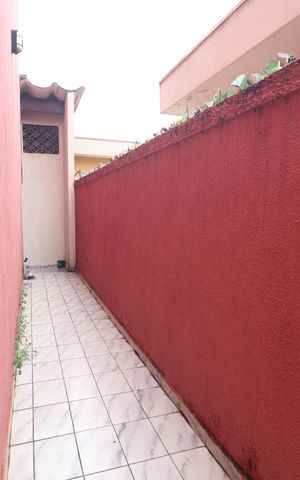 Casa à venda com 264m², 3 quartos e 2 vagasQuintal