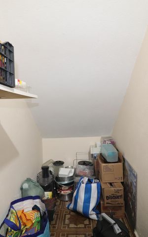 Casa à venda com 264m², 3 quartos e 2 vagasDespensa