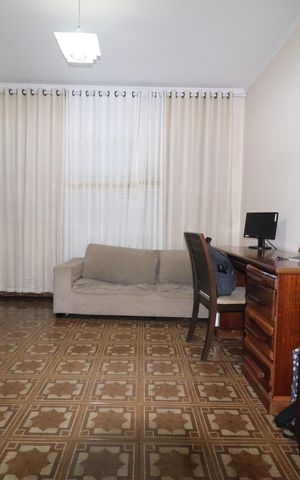 Casa à venda com 264m², 3 quartos e 2 vagasSala