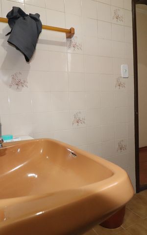 Casa à venda com 264m², 3 quartos e 2 vagasBanheiro 2