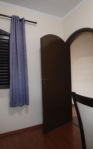 Casa à venda com 264m², 3 quartos e 2 vagasQuarto 2