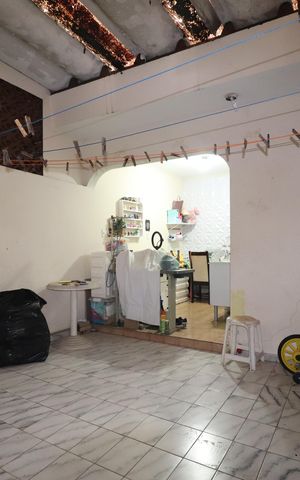 Casa à venda com 264m², 3 quartos e 2 vagasQuintal