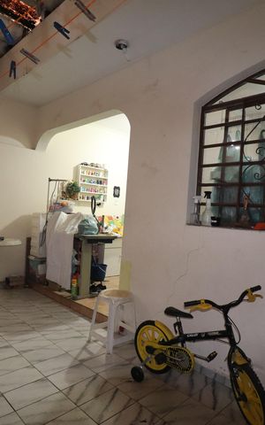 Casa à venda com 264m², 3 quartos e 2 vagasQuintal