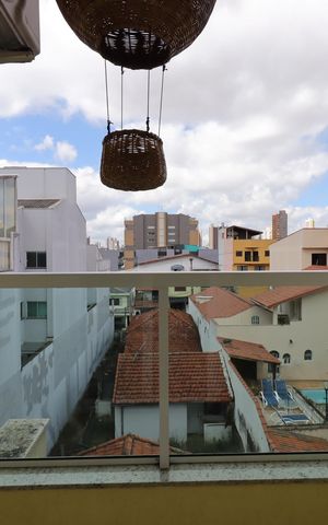 Apartamento à venda com 180m², 3 quartos e 3 vagasSacada da Suíte