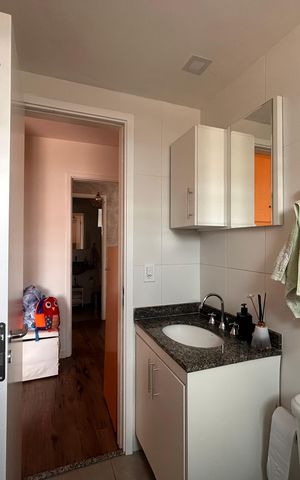 Apartamento à venda com 72m², 3 quartos e 2 vagas Apartamento à venda com 72m², 3 quartos e 2 vagasBanheiro da Suíte