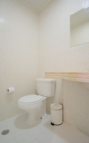 Apartamento à venda com 160m², 5 quartos e 2 vagasLavabo 2