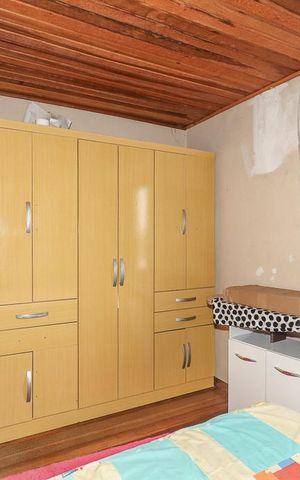 Casa à venda com 240m², 2 quartos e 2 vagasQuarto 2